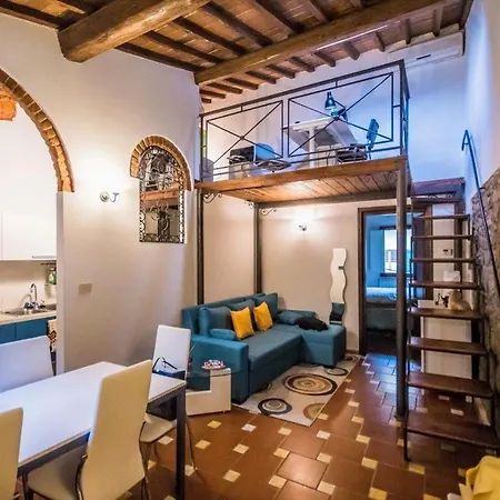 Double And Private Bath Apartament Florencja