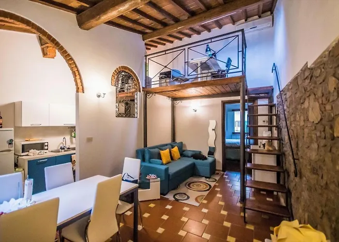 Double And Private Bath Apartament Florencja