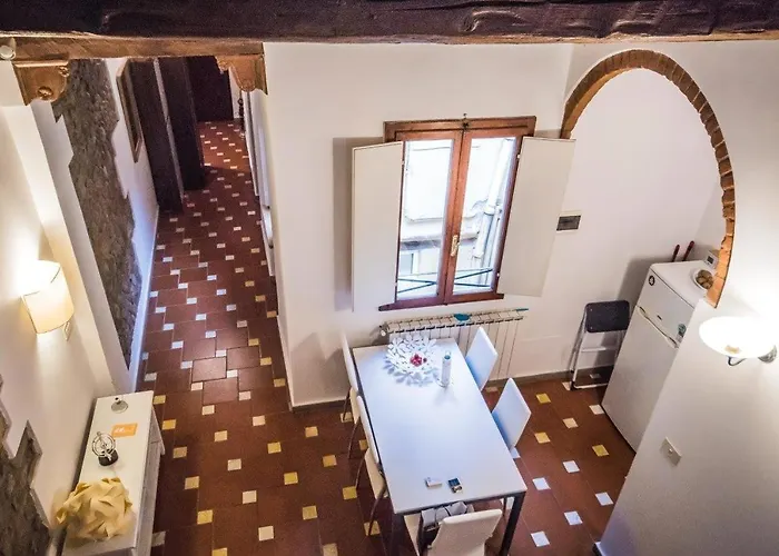 Double And Private Bath Apartament
